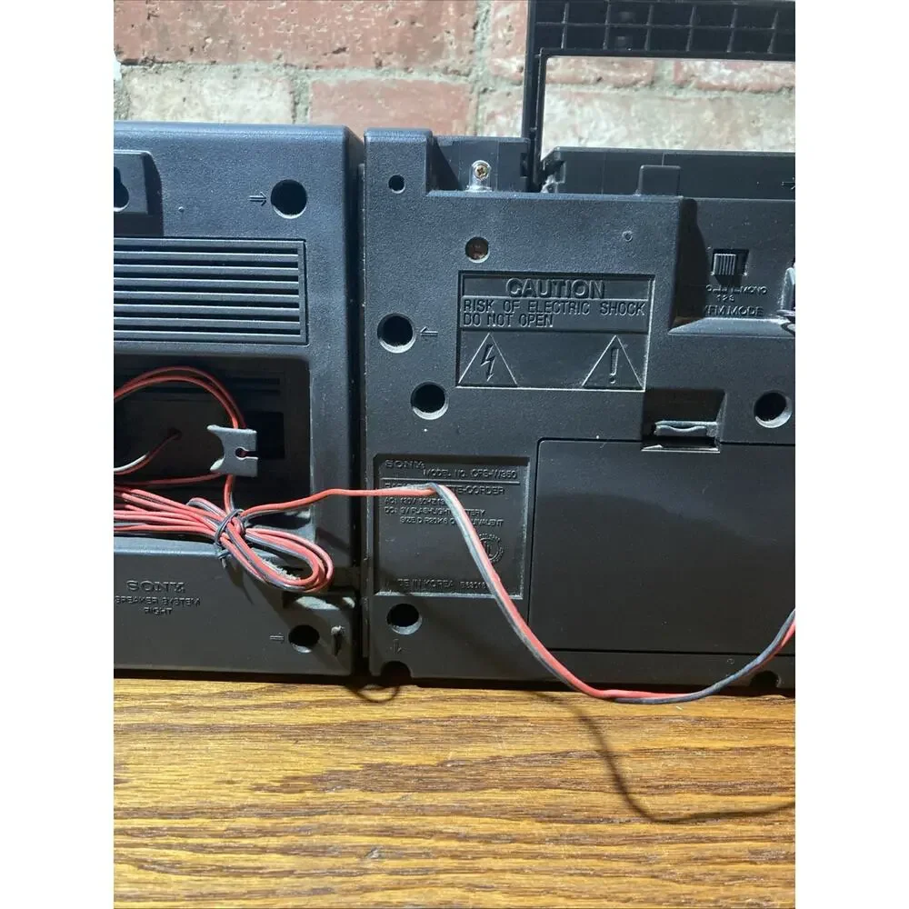 Sony CFS-W350 Dual 📻 Cassette AM/FM Radio Boombox Recorder